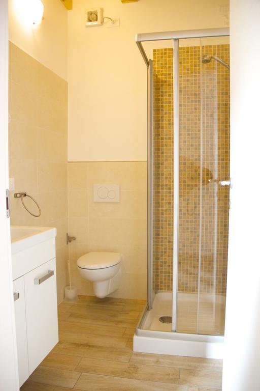 Residence La Perla كاوْرلي المظهر الخارجي الصورة